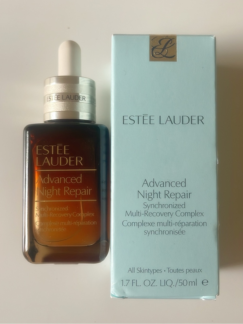 Estee Lauder Advanced Night Repair Serum - Brown Bottle with Light Blue Box